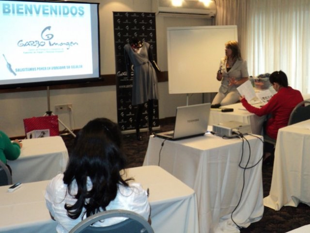 Curso Intensivo de Asesor de Imagen Personal, Febrero 2011