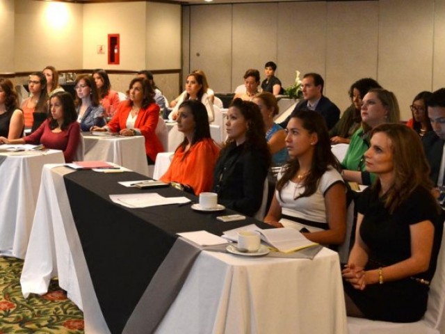 GarboImagen-DiplomadoAsesordeImagen-GuatemalaMayo2014-22