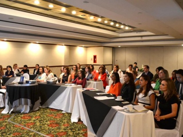 GarboImagen-DiplomadoAsesordeImagen-GuatemalaMayo2014-23