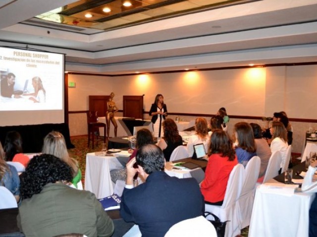 GarboImagen-DiplomadoAsesordeImagen-GuatemalaMayo2014-24