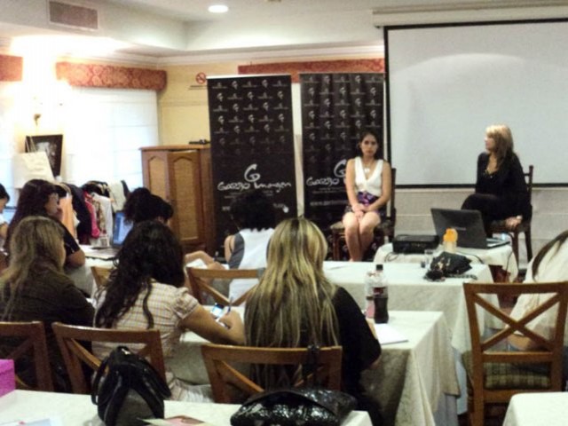 GarboImagen-DiplomaturaAsesorImagen-Paraguay-Marzo201224.JPG