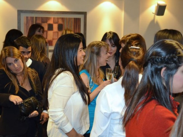 GarboImagen-FotoentregadiplomasAsesorImagen-Julio201242