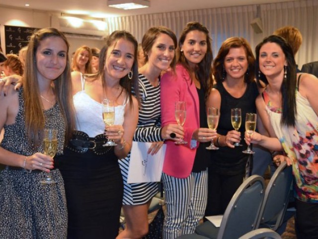 GarboImagen-ceremoniaentregadiplomas-Diciembre201218